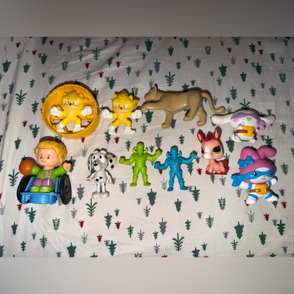 Other - Misc kids toy figures